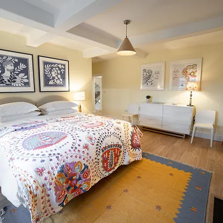 The At Broughton Sanctuary Holiday home