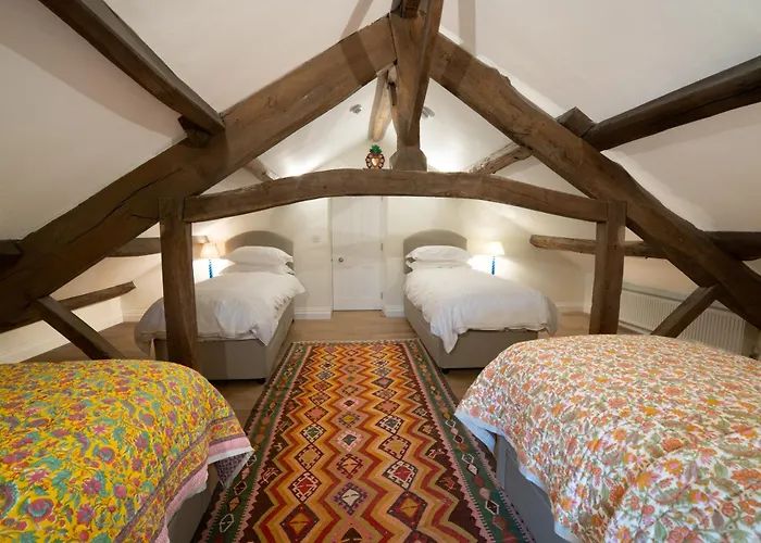 بيت للعطل The At Broughton Sanctuary *